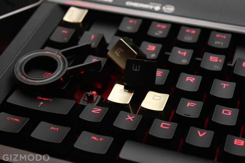 Illustration for article titled Review: This Laptop With a Mechanical Keyboard Is Delightfully Crazy